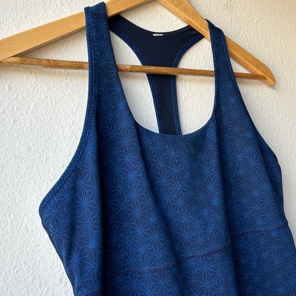 Lululemon Power Up Tank II Sashico Star Inkwell Rugged Blue Black Sz 12 - Picture 6 of 15
